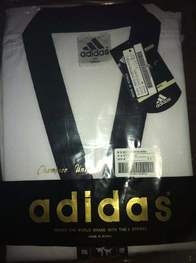 ชุดเทควันโด้(adidas)
