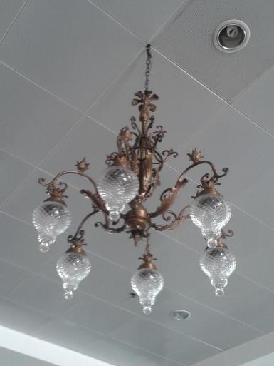 Hanging Lamp 6 arm code AT300B material brass with glass size wide 70 cm. Hanging Lamp 6 arm code AT300B material brass with glass size wide 70 cm.