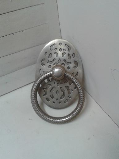 Brass handle code KSGW001 size wide 75 mm.long 108 mm. Brass handle code KSGW001 size wide 75 mm.long 108 mm.