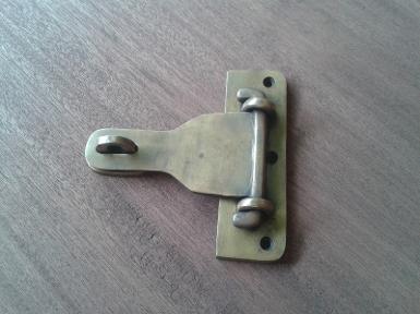 Brass door lock code KS.059A size L: 125 mm. W: 120 mm. Brass door lock code KS.059A size L: 125 mm. W: 120 mm.