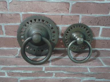 Brass Handle code P.083 wide 78 mm. Brass Handle code P.083 wide 78 mm.