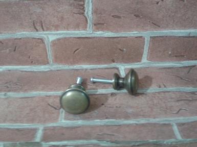 Brass Handle code N.027 size L: 22 mm. W : 24 mm. Brass Handle code N.027 size L: 22 mm. W : 24 mm.
