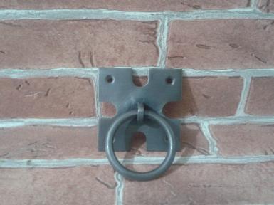 Brass handle code A.135B size 50 x 50 mm. Brass handle code A.135B size 50 x 50 mm.