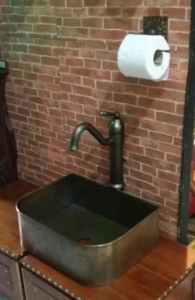 Brass Sink include faucet Code BS100GB size long 424 mm wide 324 mm.high 136 mm. Brass Sink include faucet Code BS100GB size long 424 mm wide 324 mm.high 136 mm.