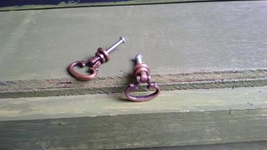 Brass Handle code F.001 size wide 31 mm.deep 20 mm. Brass Handle code F.001 size wide 31 mm.deep 20 mm.