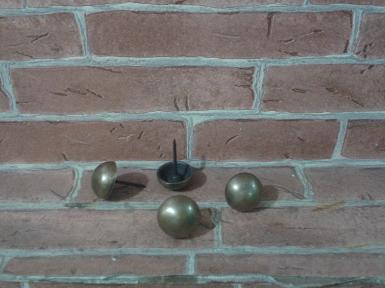 Brass nail Item code AA.004A size wide 24 mm. Brass nail Item code AA.004A size wide 24 mm.