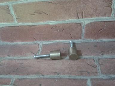 Brass Handle Item code N.146A size wide 13 mm long 15 mm. Brass Handle Item code N.146A size wide 13 mm long 15 mm.