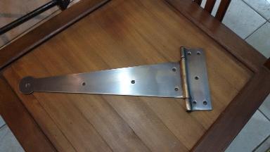 Brass Hinge Item code V.040KS size wide 130 mm.long 367mmm. Brass Hinge Item code V.040KS size wide 130 mm.long 367mmm.