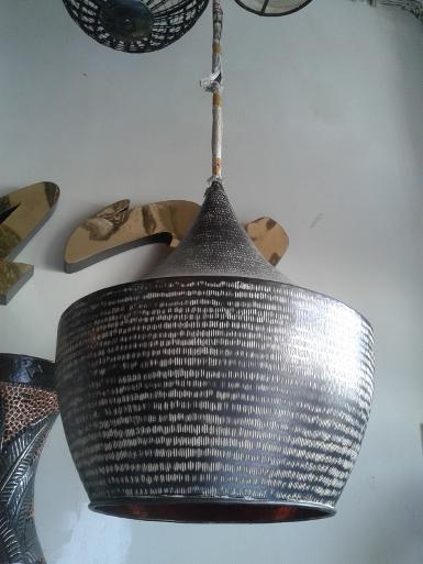 Copper Lamp code CL009 size high 60 cm wide 31 cm. Copper Lamp code CL009 size high 60 cm wide 31 cm.