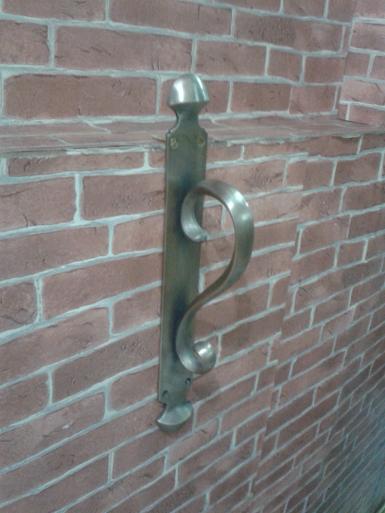 Brass door handle code A.193B size long 300 mm.wide 40mm. Brass door handle code A.193B size long 300 mm.wide 40mm.