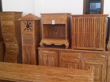 Cabinet 009B Cabinet 009B