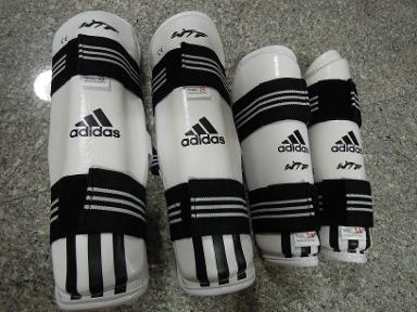 สนับแขน / ขา ADIDAS รุ่นใหม่ !!