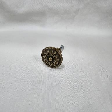 Brass handle code N054B size wide 29 mm.total high 28 mm. Brass handle code N054B size wide 29 mm.total high 28 mm.