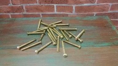 Brass screw size 1/4 (2หุน) long 2'' Brass screw size 1/4 (2หุน) long 2''