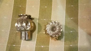 Curtain head Item price/set Code CTF.038 size diameter 61 mm long 83 mm.pollen wide 47 mm. Curtain head Item price/set Code CTF.038 size diameter 61 mm long 83 mm.pollen wide 47 mm.