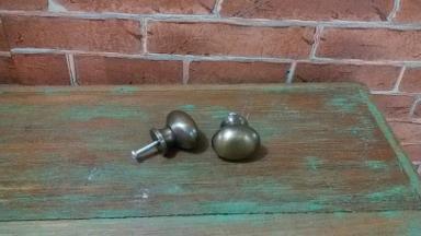 Brass knob Code O.001A price per each size long 32 mm. w 20 mm. high 30 mm. Brass knob Code O.001A price per each size long 32 mm. w 20 mm. high 30 mm.