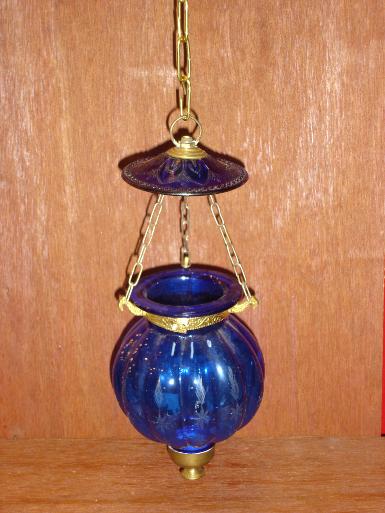Pumpkin Lamp glass with brass Item Code HGPK20A size long 30 cm. Pumpkin Lamp glass with brass Item Code HGPK20A size long 30 cm.