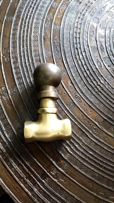 Valve brass round ball Item Code BALL V01 size D: 38 mm. Valve brass round ball Item Code BALL V01 size D: 38 mm.