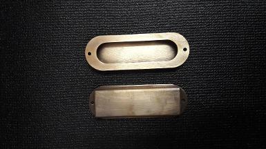 Brass door handle item code J18MP size long 117 mm. Wide 40 mm. Brass door handle item code J18MP size long 117 mm. Wide 40 mm.