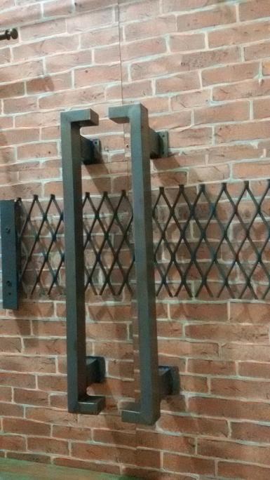 Brass Door Handle price/set Code CP001 size long 500 mm. pipe 39 x 20 mm.high 50 mm. Brass Door Handle price/set Code CP001 size long 500 mm. pipe 39 x 20 mm.high 50 mm.