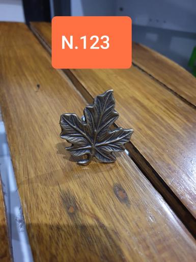 Leaf brass handle Item Code N123 size wide 47 mm.long 50 mm. Leaf brass handle Item Code N123 size wide 47 mm.long 50 mm.