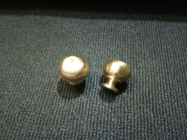 Brass pull handle item code NMR18T size wide 29 mm. high 29 mm. base 18 mm.