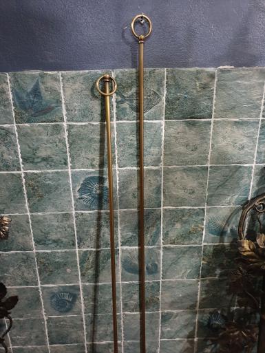 Curtain handle material is brass item Code CTH03 size long 1200 mm.pipe 9 mm. Curtain handle material is brass item Code CTH03 size long 1200 mm.pipe 9 mm.