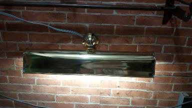 Picture Lamp Brass Item Code PCL01C size wide 40 cm. deep 10 cm. Picture Lamp Brass Item Code PCL01C size wide 40 cm. deep 10 cm.