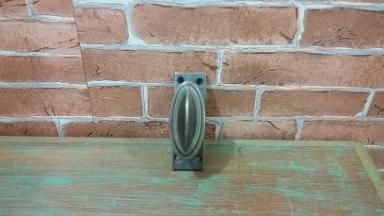 Window Handle material is brass code W.064J size 80 mm. wide 25mm. Window Handle material is brass code W.064J size 80 mm. wide 25mm.