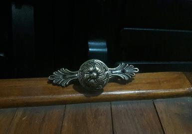 Brass Handle Item Code O.006 size long 106 mm. wide 37 mm. Brass Handle Item Code O.006 size long 106 mm. wide 37 mm.