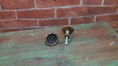 ฺBrass Handle Item Code N.213 size wide 30 mm. high 22 mm. ฺBrass Handle Item Code N.213 size wide 30 mm. high 22 mm.