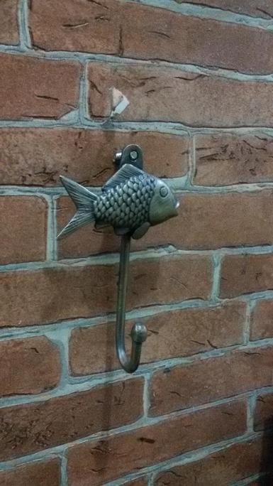 Brass Fish Hook Item Code U.104MP size wide 65 mm. long 110 mm. Brass Fish Hook Item Code U.104MP size wide 65 mm. long 110 mm.