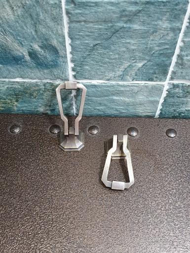 Brass pull handle Item Code PHE30 size base 30 x 31 mm. pull handle L 63 mm.W 36 mm Brass pull handle Item Code PHE30 size base 30 x 31 mm. pull handle L 63 mm.W 36 mm