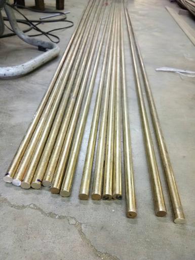 Brass round shaft 1'' long 5000 mm. Brass round shaft 1'' long 5000 mm.