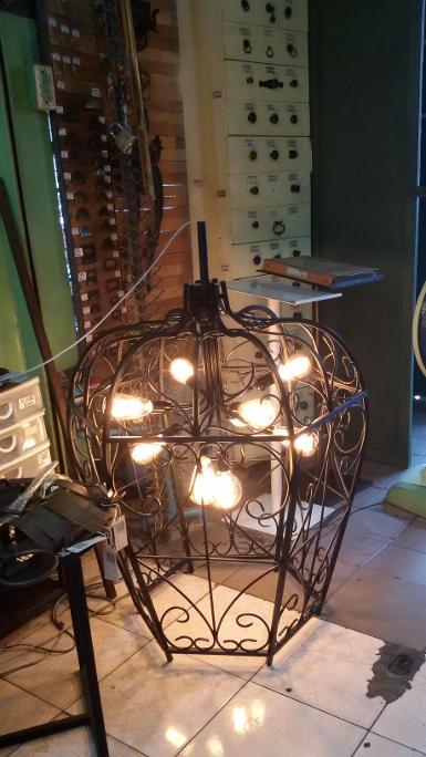 Apple Iron Lamp Item Code APHL01 size high 80 cm.wide 68 x 50 cm. chain can be longer Apple Iron Lamp Item Code APHL01 size high 80 cm.wide 68 x 50 cm. chain can be longer