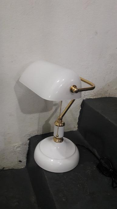Desk lamp Item Code DLW18 size high 370 mm.base 180 mm. Desk lamp Item Code DLW18 size high 370 mm.base 180 mm.