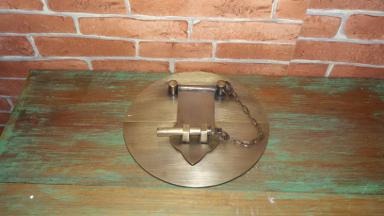 Brass Door Lock Item Code Q.016 size wide 106 mm. Brass Door Lock Item Code Q.016 size wide 106 mm.