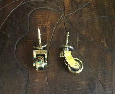 ฺBrass wheel Item Code Y031MPT size wheel 25 mm. high 40 mm. ฺBrass wheel Item Code Y031MPT size wheel 25 mm. high 40 mm.