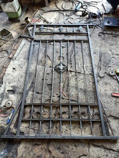 Varendar iron with brass accessories .we make to order & make to design. Varendar iron with brass accessories .we make to order & make to design.