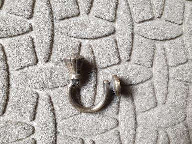 Curtain Rope Brass Item Code U032MT size base 21 mm.Deep 50 mm.head D 19 mm.H 25 mm. Curtain Rope Brass Item Code U032MT size base 21 mm.Deep 50 mm.head D 19 mm.H 25 mm.