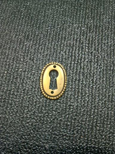 Key hole Plate Item code R.139 size wide 25 mm. long 35 mm. Key hole Plate Item code R.139 size wide 25 mm. long 35 mm.