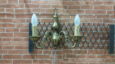 Wall lamp brass code BWL009J size 2 arm wide 32.6 cm. long 29 cm wide 9 cm. deep 22 cm. Wall lamp brass code BWL009J size 2 arm wide 32.6 cm. long 29 cm wide 9 cm. deep 22 cm.