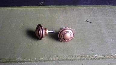 Brass Handle Code N.128 size wide 38 mm. high 28 mm. Brass Handle Code N.128 size wide 38 mm. high 28 mm.