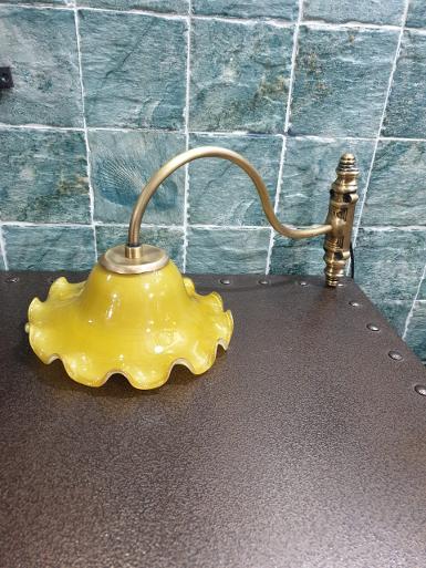 Brass wall lamp Item Code BWLE64 size Base 165 mm W 33 mm.pipe 9 mm. Brass wall lamp Item Code BWLE64 size Base 165 mm W 33 mm.pipe 9 mm.