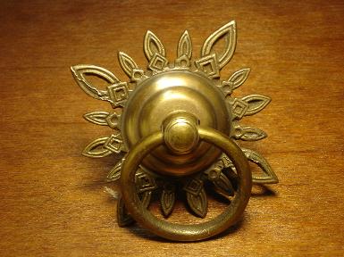 Brass Handle Code P.095 size wide 112 mm. ring 58 mm. thickness 6 mm. Brass Handle Code P.095 size wide 112 mm. ring 58 mm. thickness 6 mm.