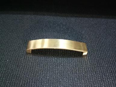 Brass handle Item Code CMR.01 size long 97 mm. wide 18 mm. high 15 mm. Brass handle Item Code CMR.01 size long 97 mm. wide 18 mm. high 15 mm.