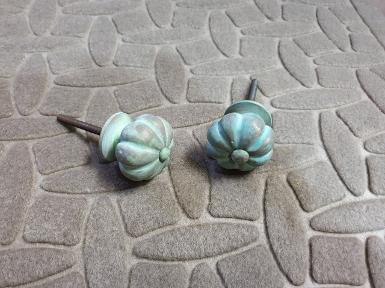 Brass Pull handle in antique green color Item Code N.218AG size wide 38 mm.base 28 mm.high 36 mm. Brass Pull handle in antique green color Item Code N.218AG size wide 38 mm.base 28 mm.high 36 mm.