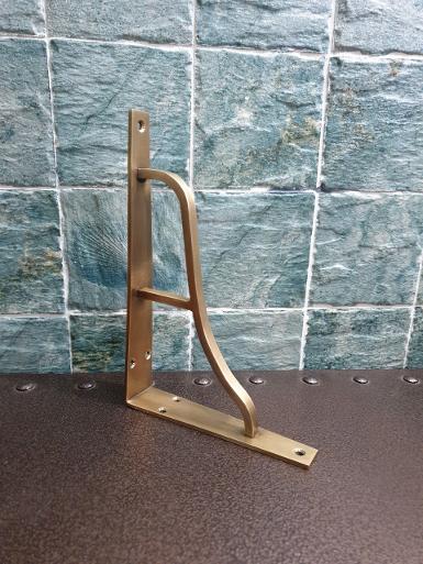 Brass accessories Item Code SH022 size 15 x 22 cm wide 32 mm.thickness 3 mm. Brass accessories Item Code SH022 size 15 x 22 cm wide 32 mm.thickness 3 mm.