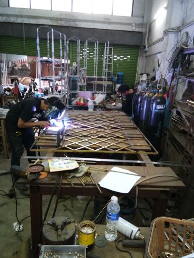 ฺBrass door .well come to our factory. ฺBrass door .well come to our factory.