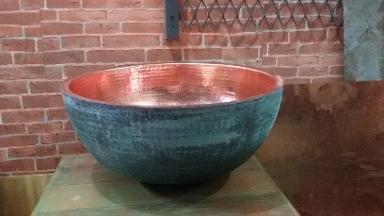 Copper Sink Item Code CPS03 size wide 40 cm.use 2 plat .we make to order and make to design. Copper Sink Item Code CPS03 size wide 40 cm.use 2 plat .we make to order and make to design.